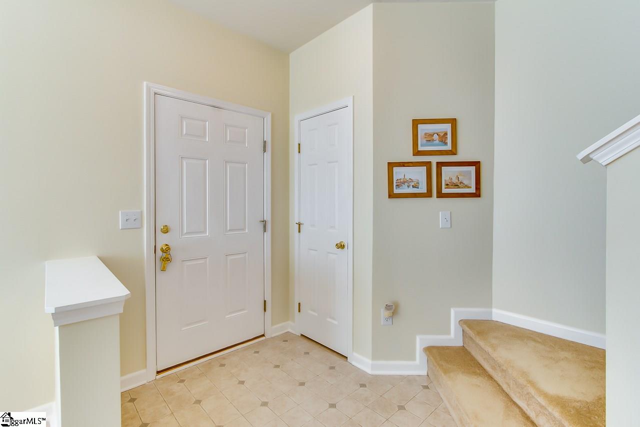 147 Spring Crossing Circle Greer, SC 29650 - Photo 3 of 22