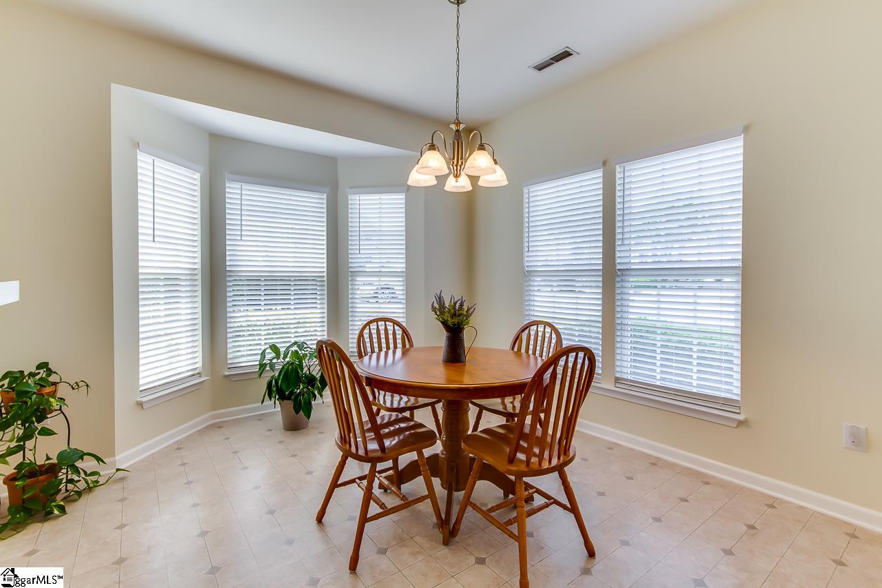 147 Spring Crossing Circle Greer, SC 29650 - Photo 5 of 22