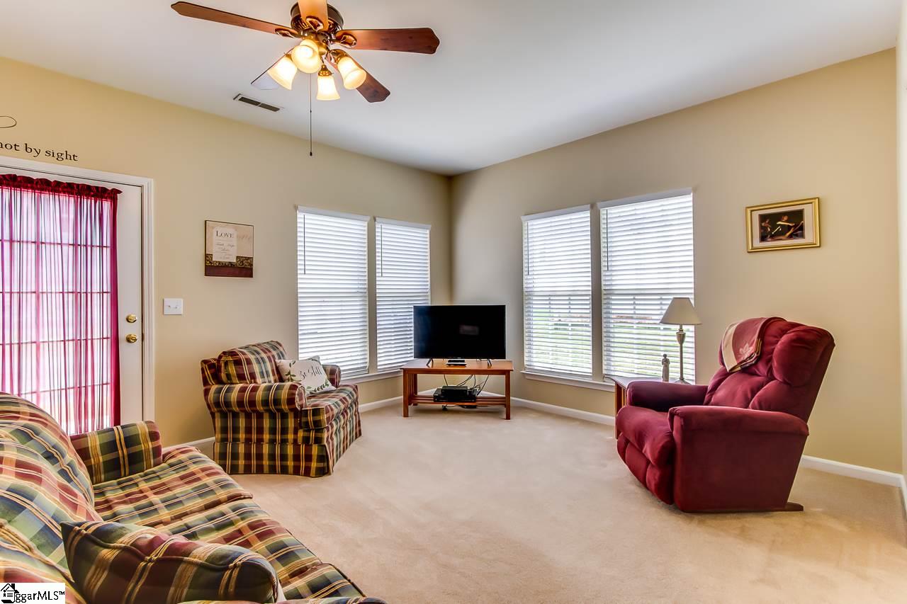 147 Spring Crossing Circle Greer, SC 29650 - Photo 9 of 22