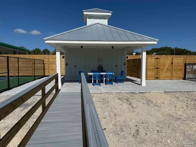 $1,179,000 | 212 Clipper Drive, Pensacola, FL 32507