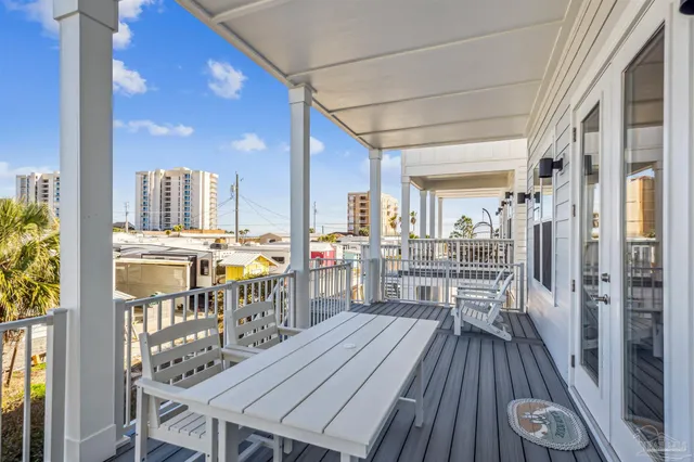 $1,179,000 | 212 Clipper Drive, Pensacola, FL 32507