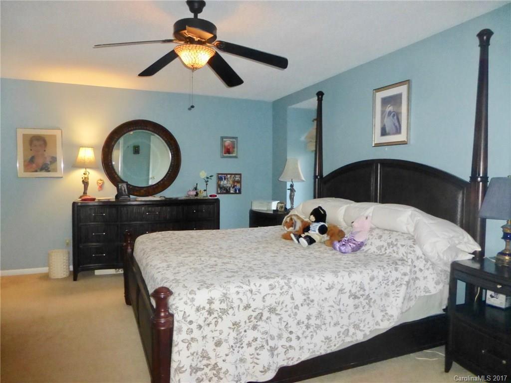 55 Diamond Ridge Lane Columbus, NC 28722 - Photo 12 of 23