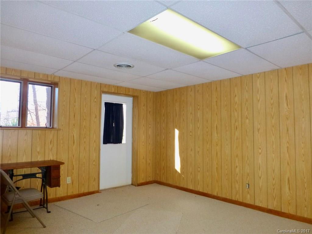 55 Diamond Ridge Lane Columbus, NC 28722 - Photo 17 of 23