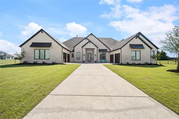 $1,250,000 | 456 Infinito Drive, Sunnyvale, TX 75182