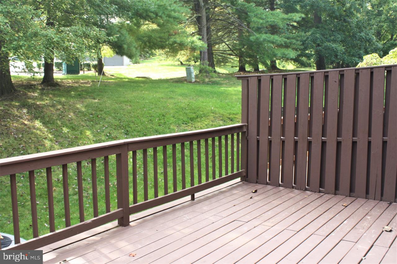 270 Fox Run Exton, PA 19341 - Photo 8 of 8 Deck