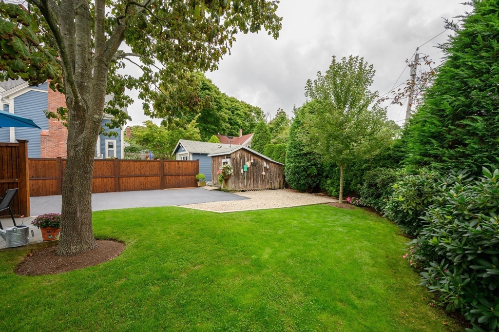 11 Green Street Hingham, MA 02043 - Photo 22 of 26