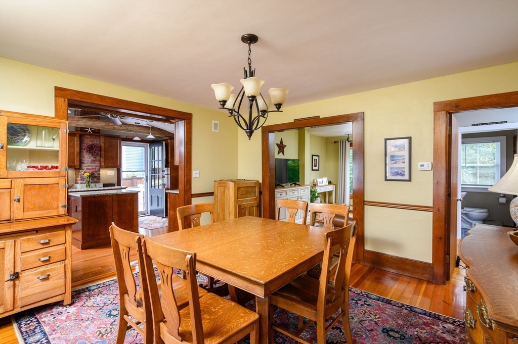 11 Green Street Hingham, MA 02043 - Photo 8 of 26