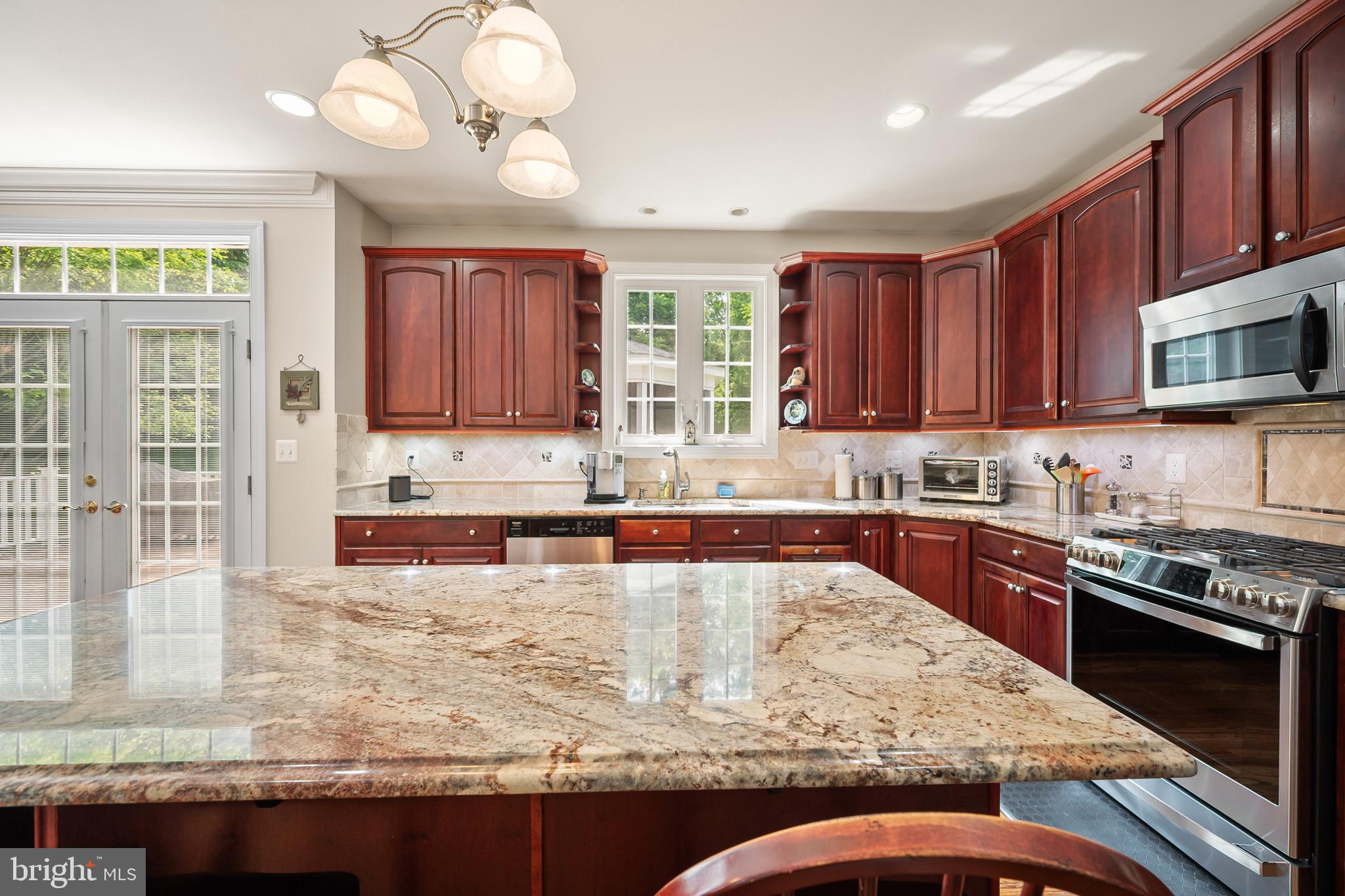 21785 Watson Road Leesburg, VA 20175 - Photo 7 of 58 Gallery Image 7