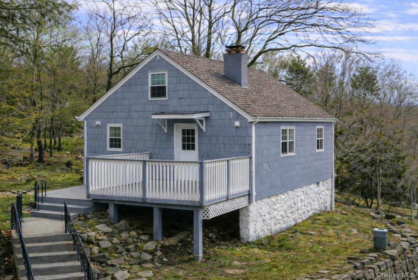 35 Avon Road Lake Peekskill, NY 10537 - Photo 1 of 44