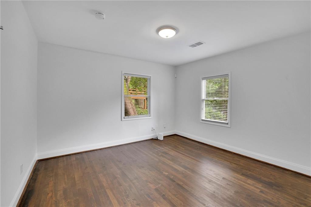 2222 Beecher Circle Southwest Atlanta, GA 30311 - Photo 20 of 33 an empty room with windows