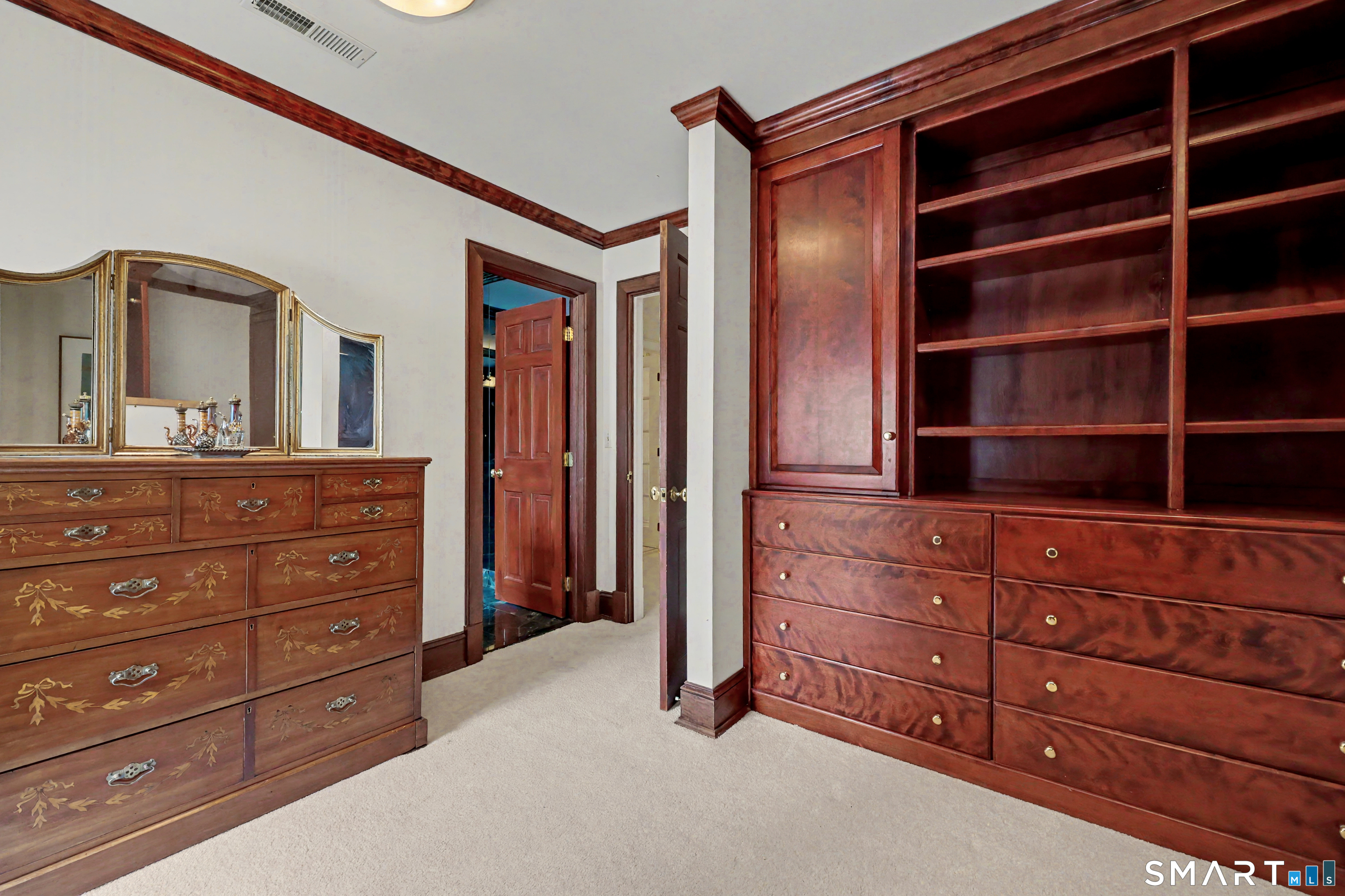 800 Verna Hill Road Fairfield, CT 06824 - Photo 25 of 39