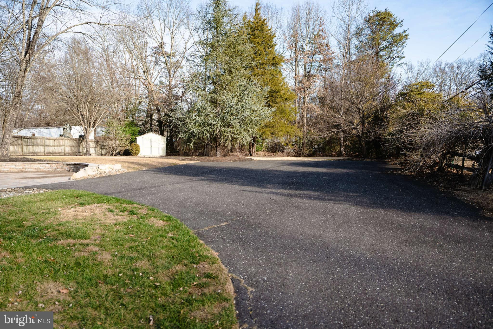 18 Old Red Lion Road Southampton, NJ 08088 - Photo 6 of 42 Plenty of parking