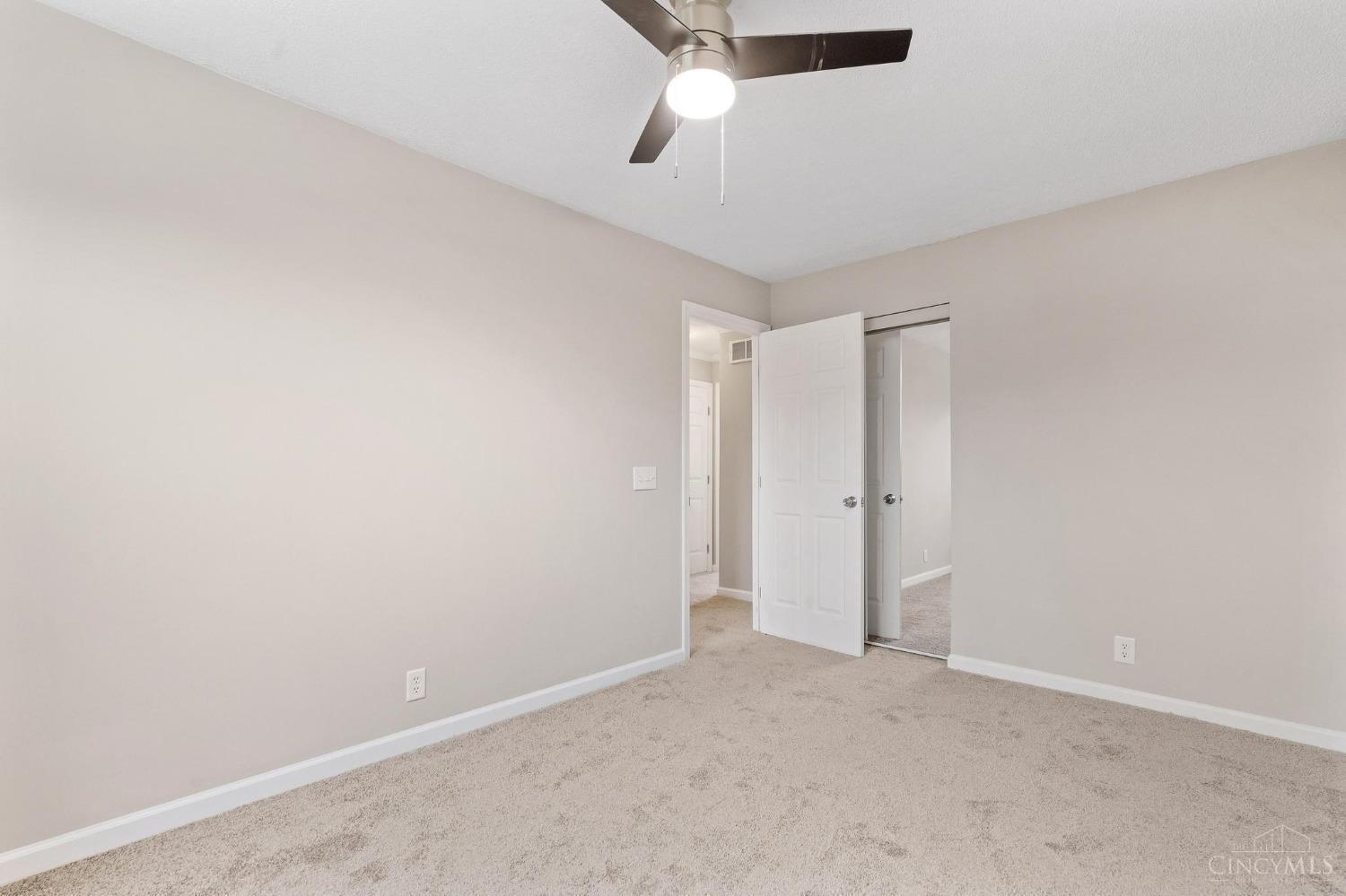 10144 Pottinger Road Cincinnati, OH 45251 - Photo 21 of 30 Gallery Image 21