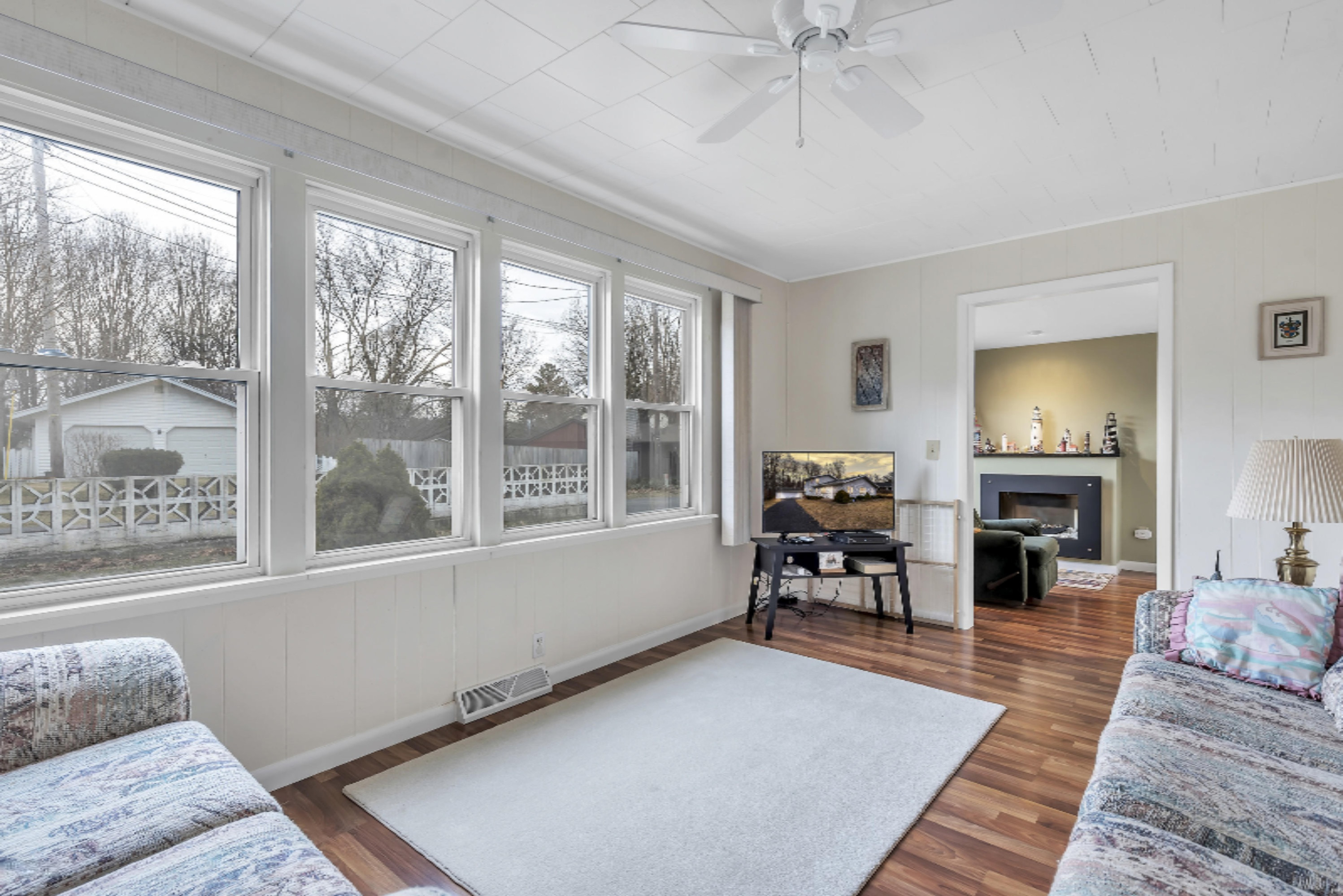 6446 West Hagar Shore Road Coloma, MI 49038 - Photo 13 of 68 13_6446WHagarShoreRdWindowStillRealEstat