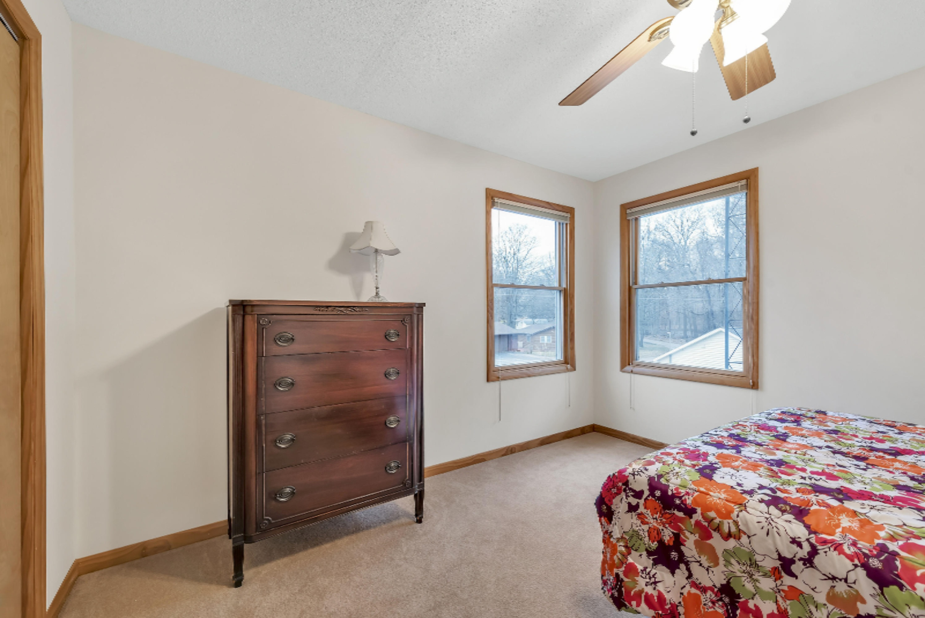 6446 West Hagar Shore Road Coloma, MI 49038 - Photo 16 of 68 16_6446WHagarShoreRdWindowStillRealEstat