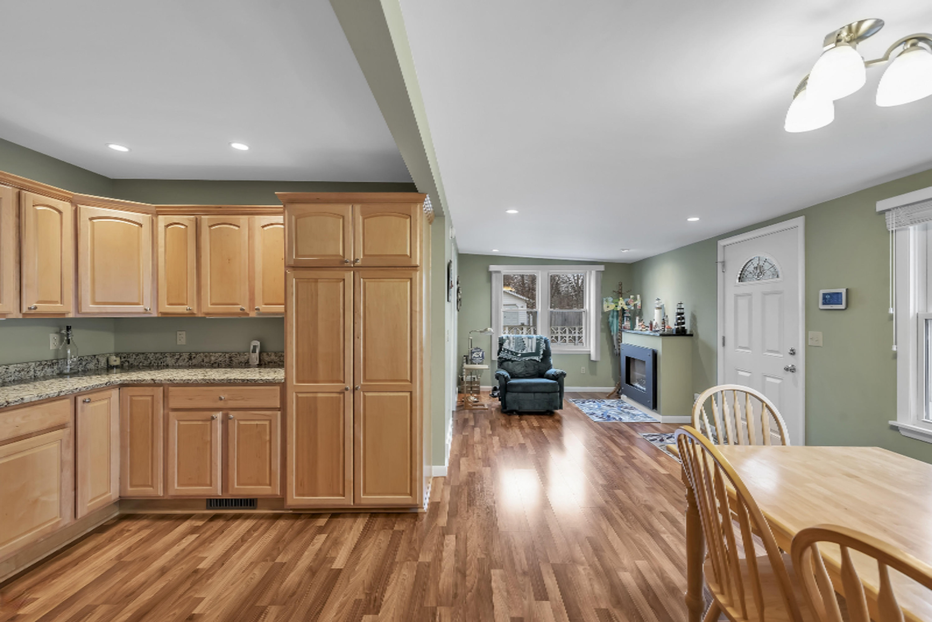 6446 West Hagar Shore Road Coloma, MI 49038 - Photo 27 of 68 25_6446WHagarShoreRdWindowStillRealEstat