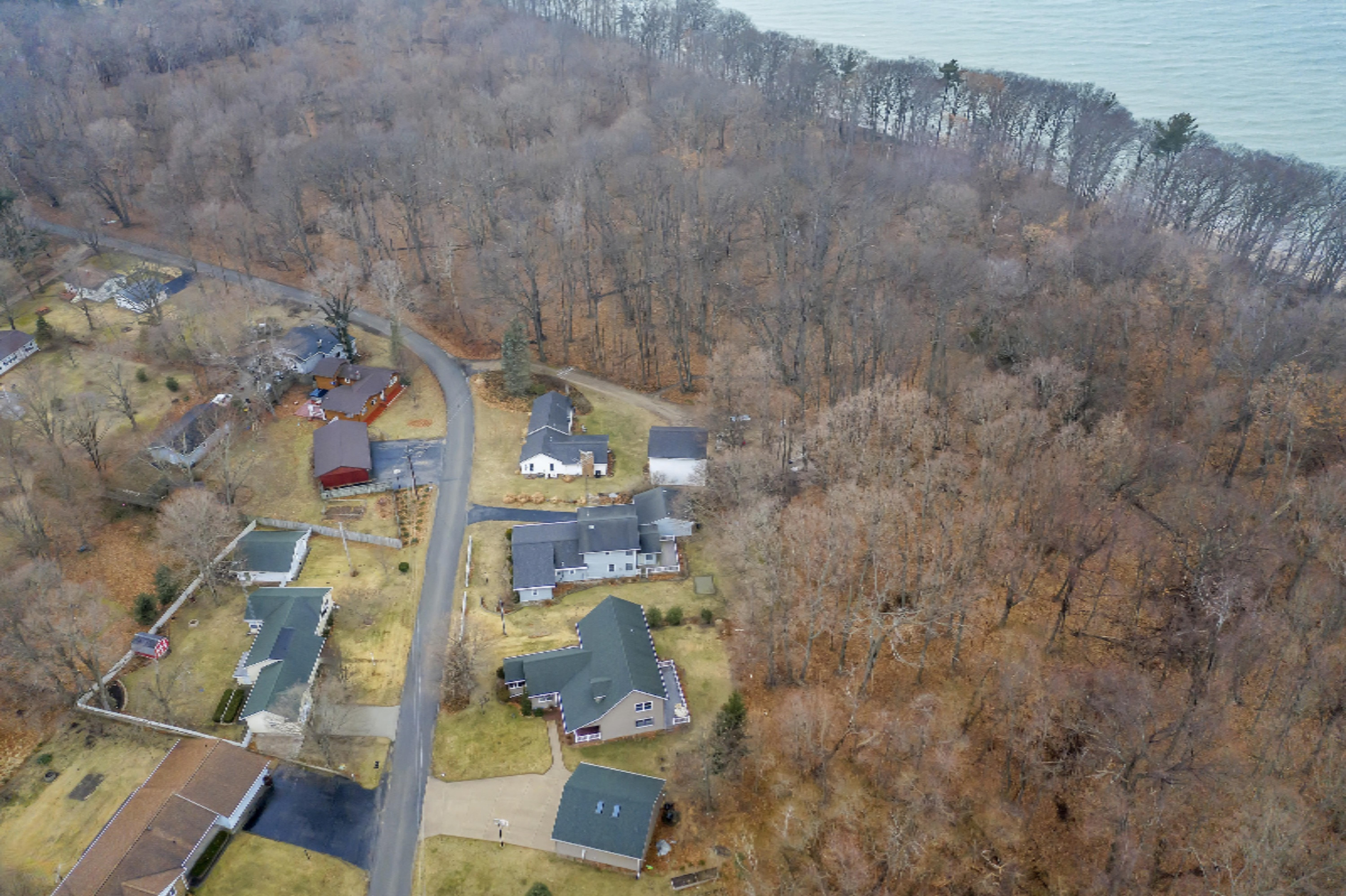 6446 West Hagar Shore Road Coloma, MI 49038 - Photo 51 of 68 52_6446WHagarShoreRdWindowStillRealEstat