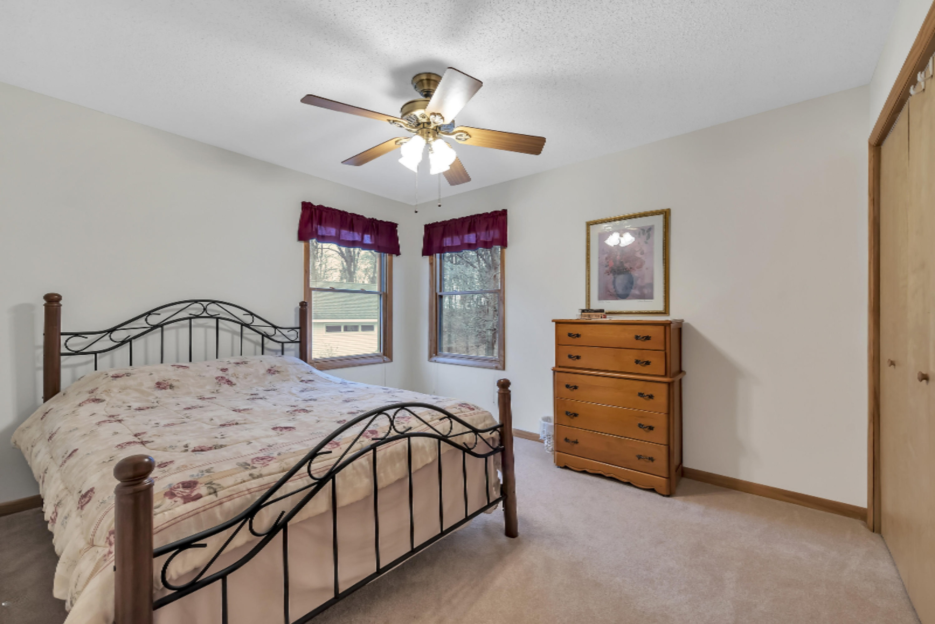 6446 West Hagar Shore Road Coloma, MI 49038 - Photo 7 of 68 08_6446WHagarShoreRdWindowStillRealEstat