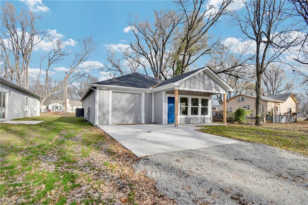 324 East 2nd Street Adrian, MO 64720 - Photo 2 of 27