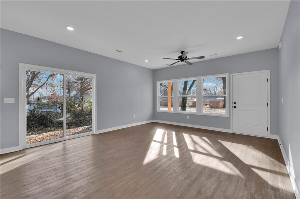 324 East 2nd Street Adrian, MO 64720 - Photo 6 of 27