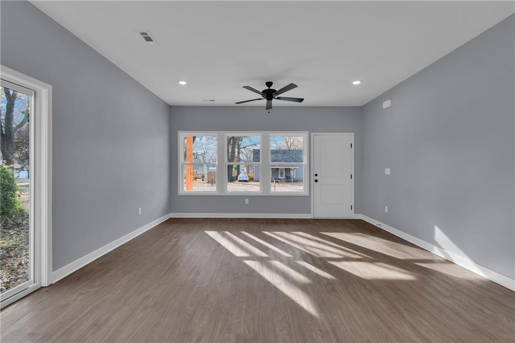 324 East 2nd Street Adrian, MO 64720 - Photo 7 of 27