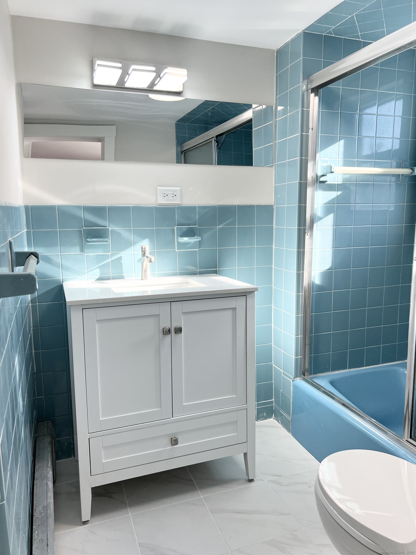 47 Warwick Street, Unit 2 Middletown, CT 06457 - Photo 11 of 16