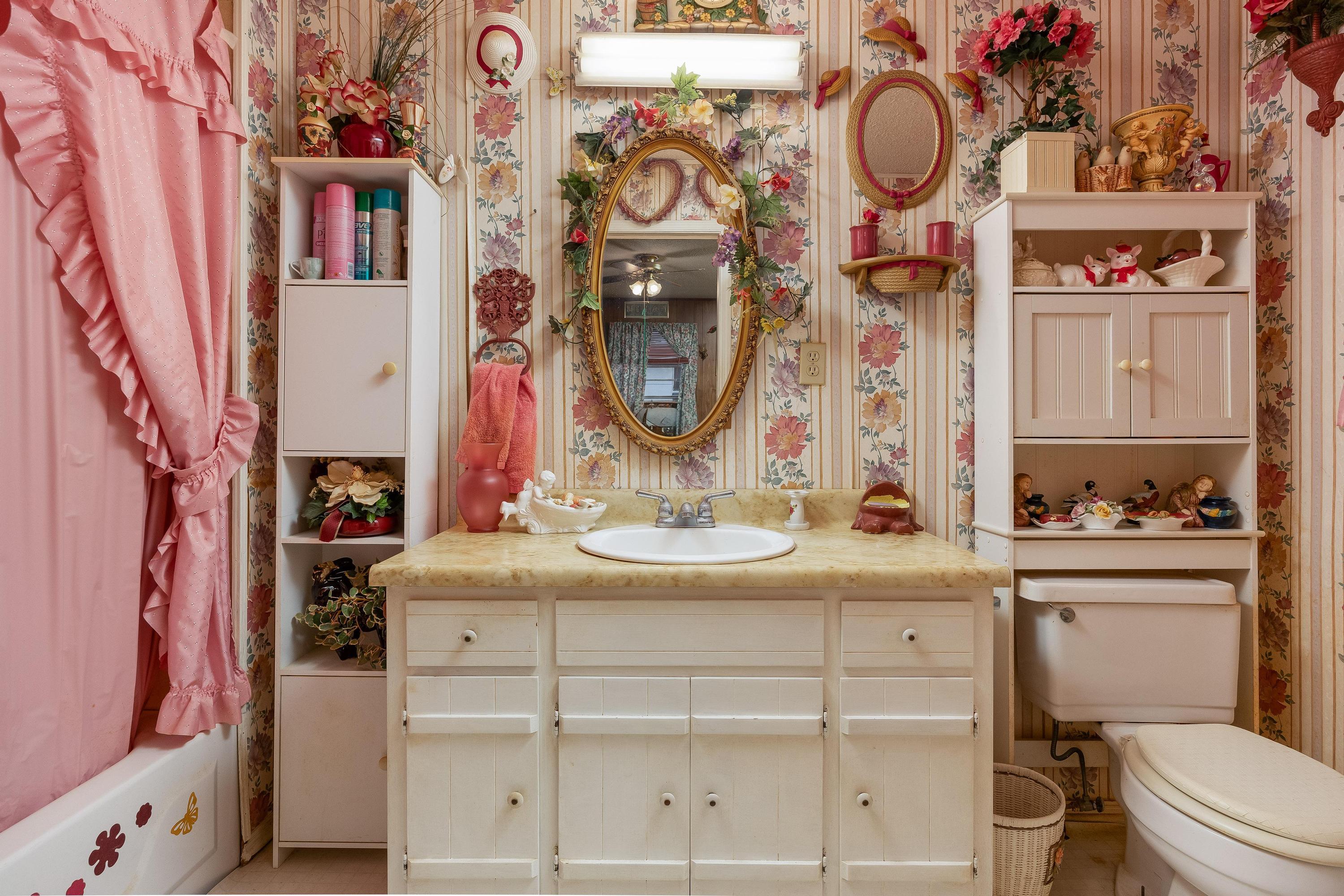 2500 Van Davis Road Charleston, TN 37310 - Photo 28 of 31 Full Bath #1