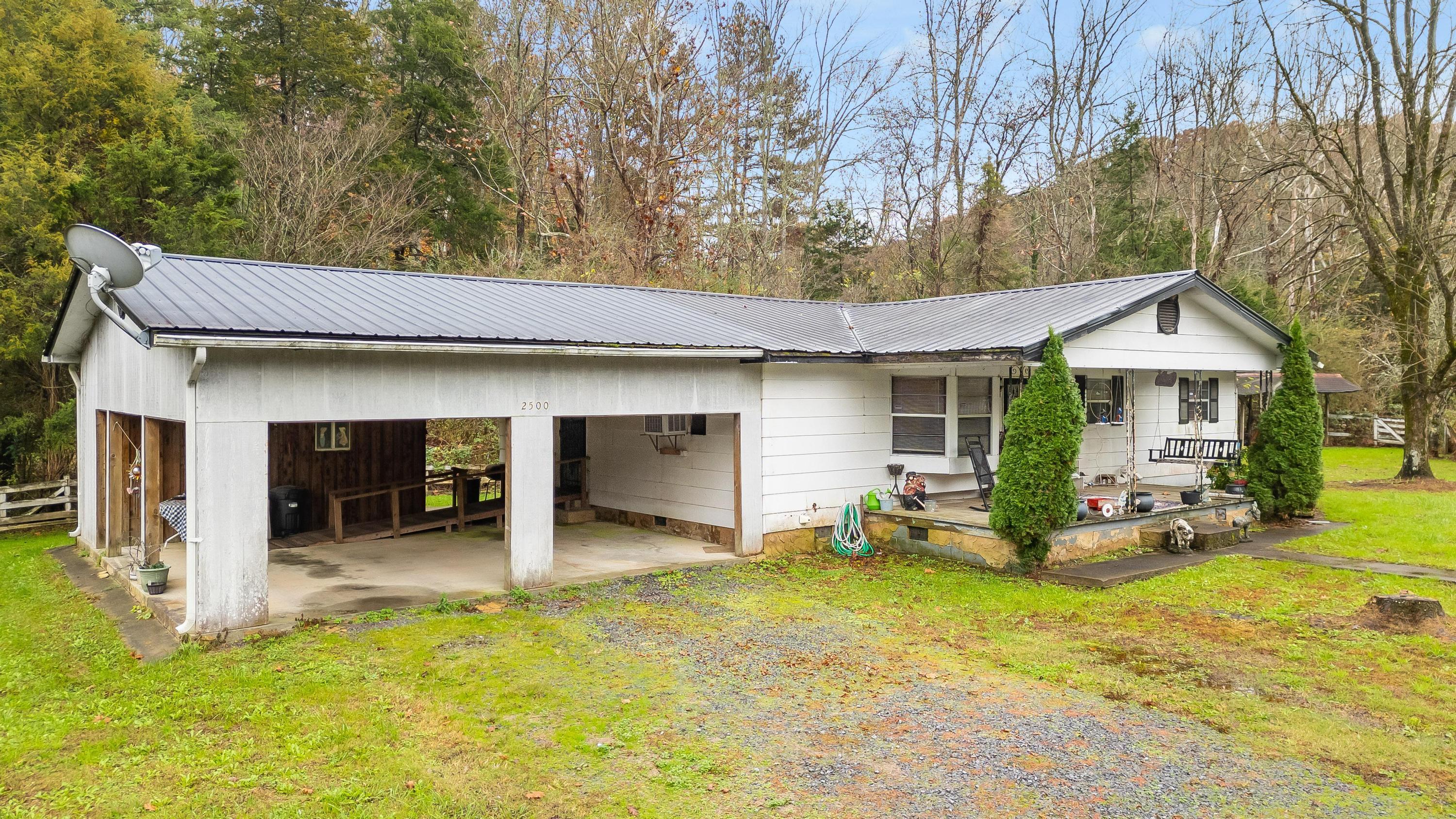 2500 Van Davis Road Charleston, TN 37310 - Photo 4 of 31 Exterior