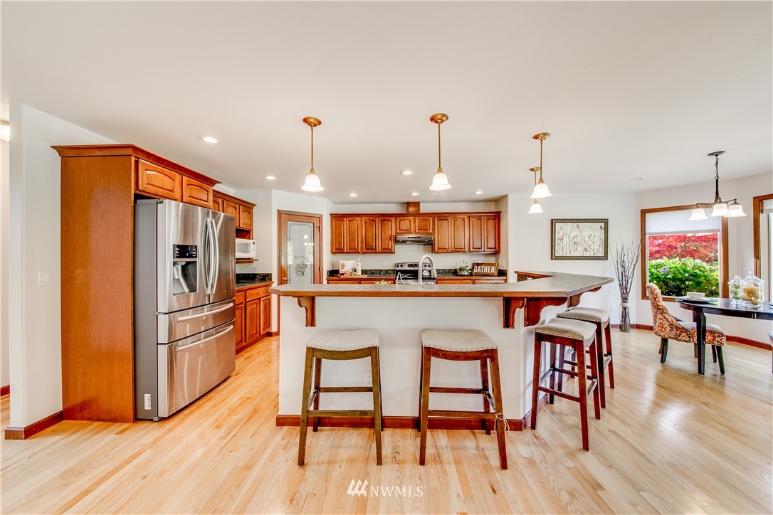 7721 Zangle Road Northeast Olympia, WA 98506 - Photo 9 of 25 Gallery Image 9