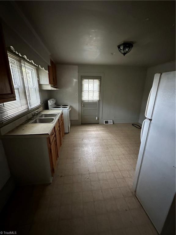 2115 Bethania-Rural Hall Road Pfafftown, NC 27040 - Photo 7 of 21 Gallery Image 7