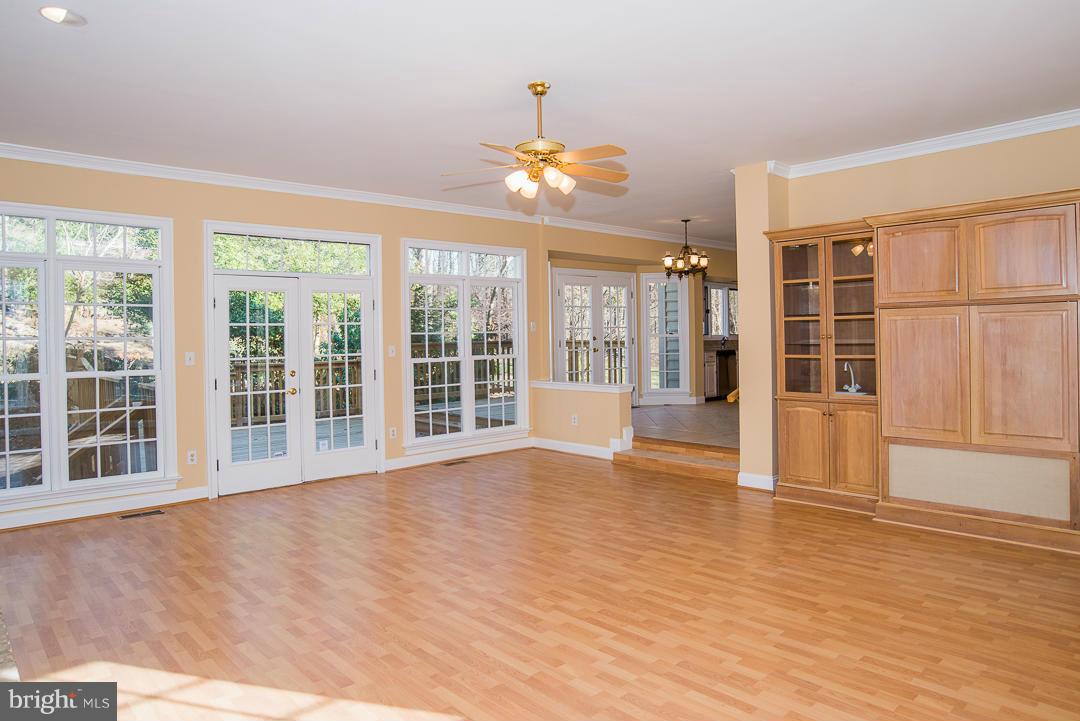 8246 Branch Road Annandale, VA 22003 - Photo 8 of 30 Family Room