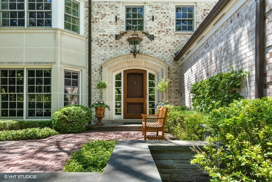 1111 Mohawk Road Wilmette, IL 60091 - Photo 7 of 13
