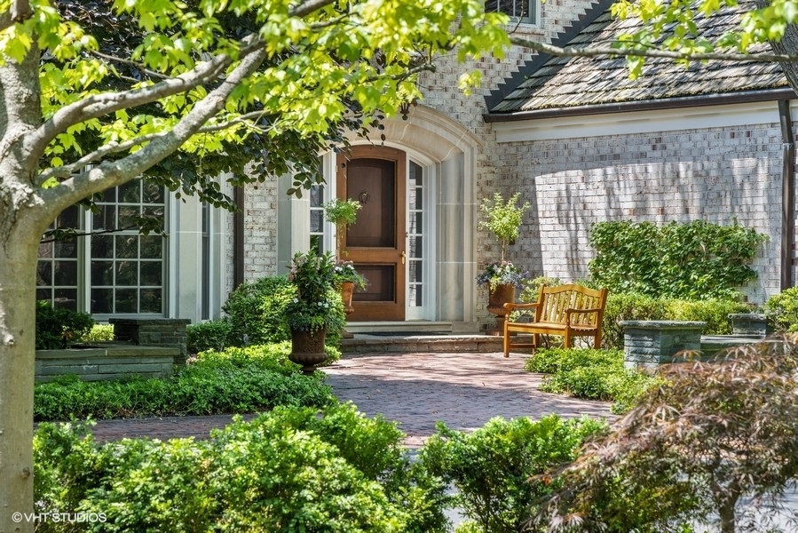 1111 Mohawk Road Wilmette, IL 60091 - Photo 9 of 13