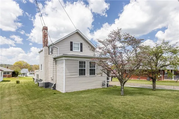 $169,900 | 210 1st Avenue, Belle Vernon, PA 15012