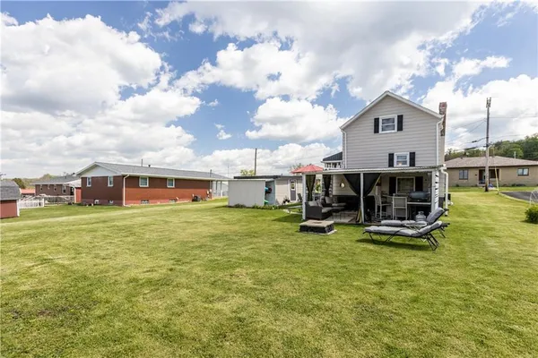 $169,900 | 210 1st Avenue, Belle Vernon, PA 15012