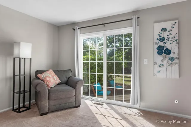 $379,900 | 519 Shagbark Drive, Elgin, IL 60123