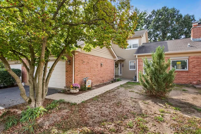 $379,900 | 519 Shagbark Drive, Elgin, IL 60123