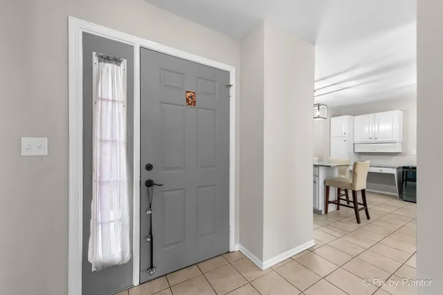 $379,900 | 519 Shagbark Drive, Elgin, IL 60123