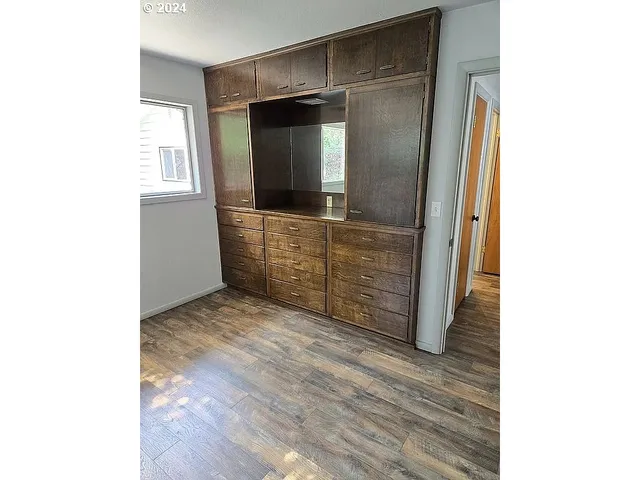 $329,000 | 591 Northwest Fairchild Street, Canyonville, OR 97417