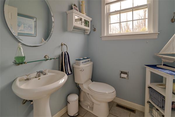 34 Hardwick Road Ashland, MA 01721 - Photo 15 of 26 Gallery Image 15