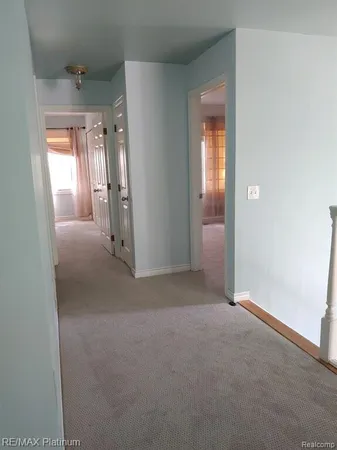 $2,700 | 481 Village Oaks Court, Ann Arbor, MI 48103