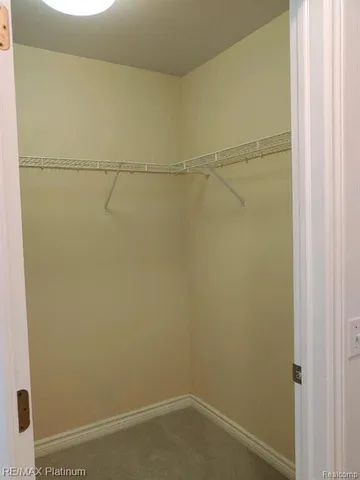 $2,700 | 481 Village Oaks Court, Ann Arbor, MI 48103