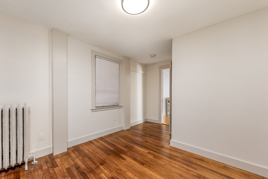 102 Washington Street, Unit 1 Marblehead, MA 01945 - Photo 9 of 14