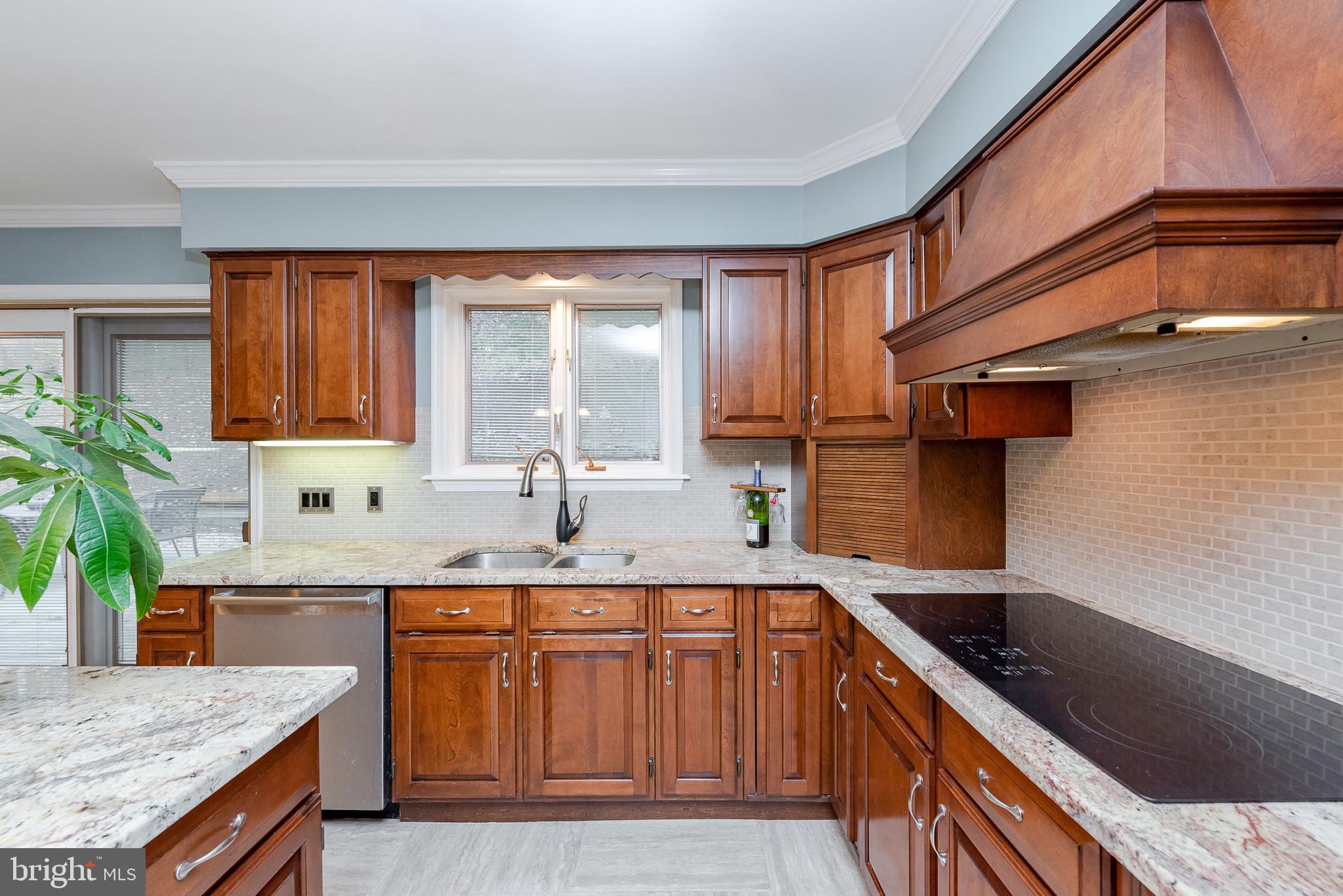 1093 Long Valley Road Westminster, MD 21158 - Photo 17 of 44 Remodeled Kitchen