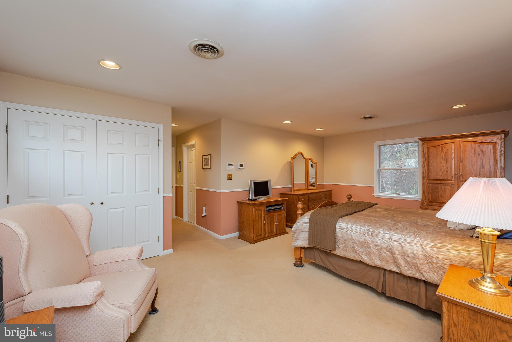 1093 Long Valley Road Westminster, MD 21158 - Photo 21 of 44 Master Bedroom Suite