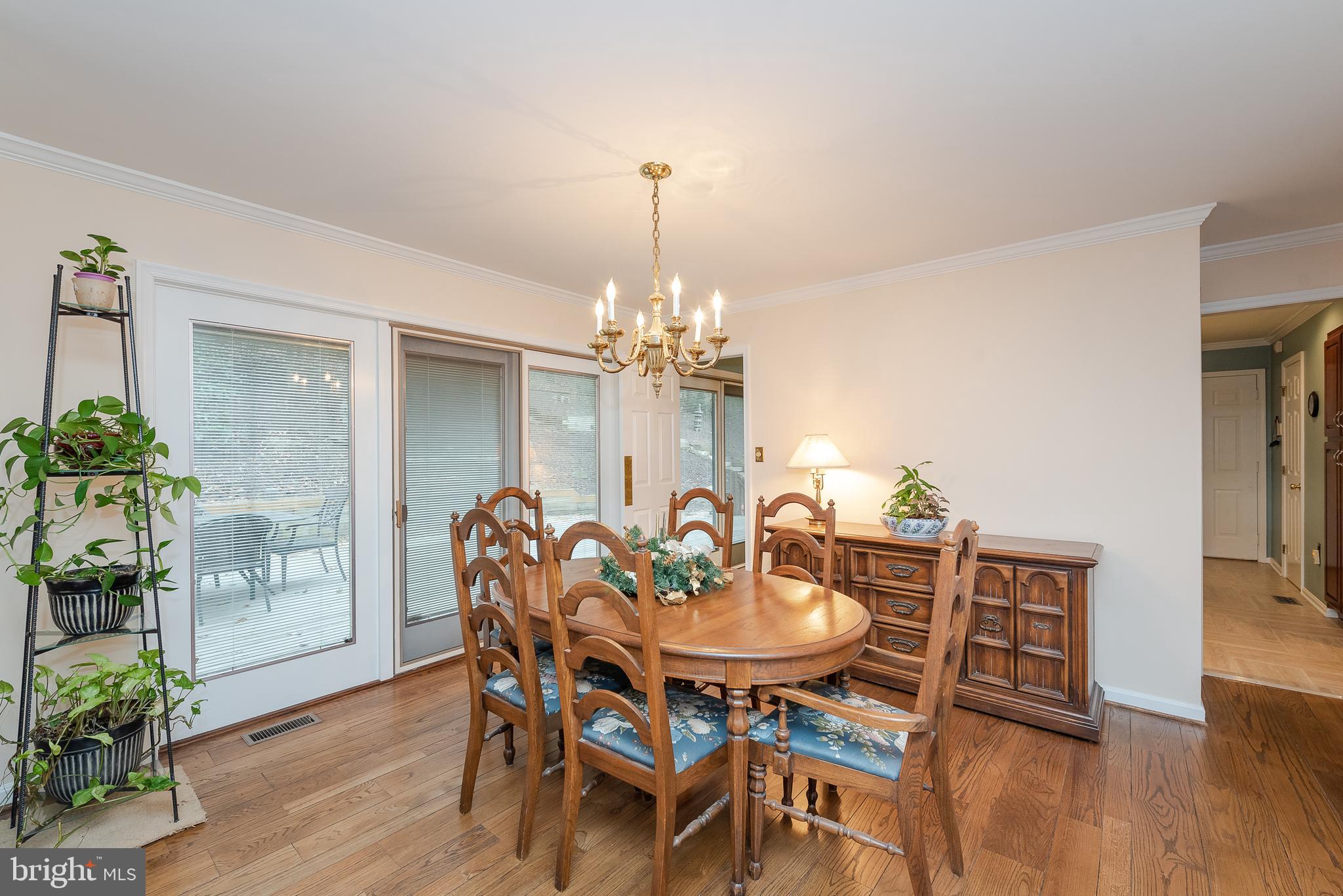 1093 Long Valley Road Westminster, MD 21158 - Photo 9 of 44 Dining Room