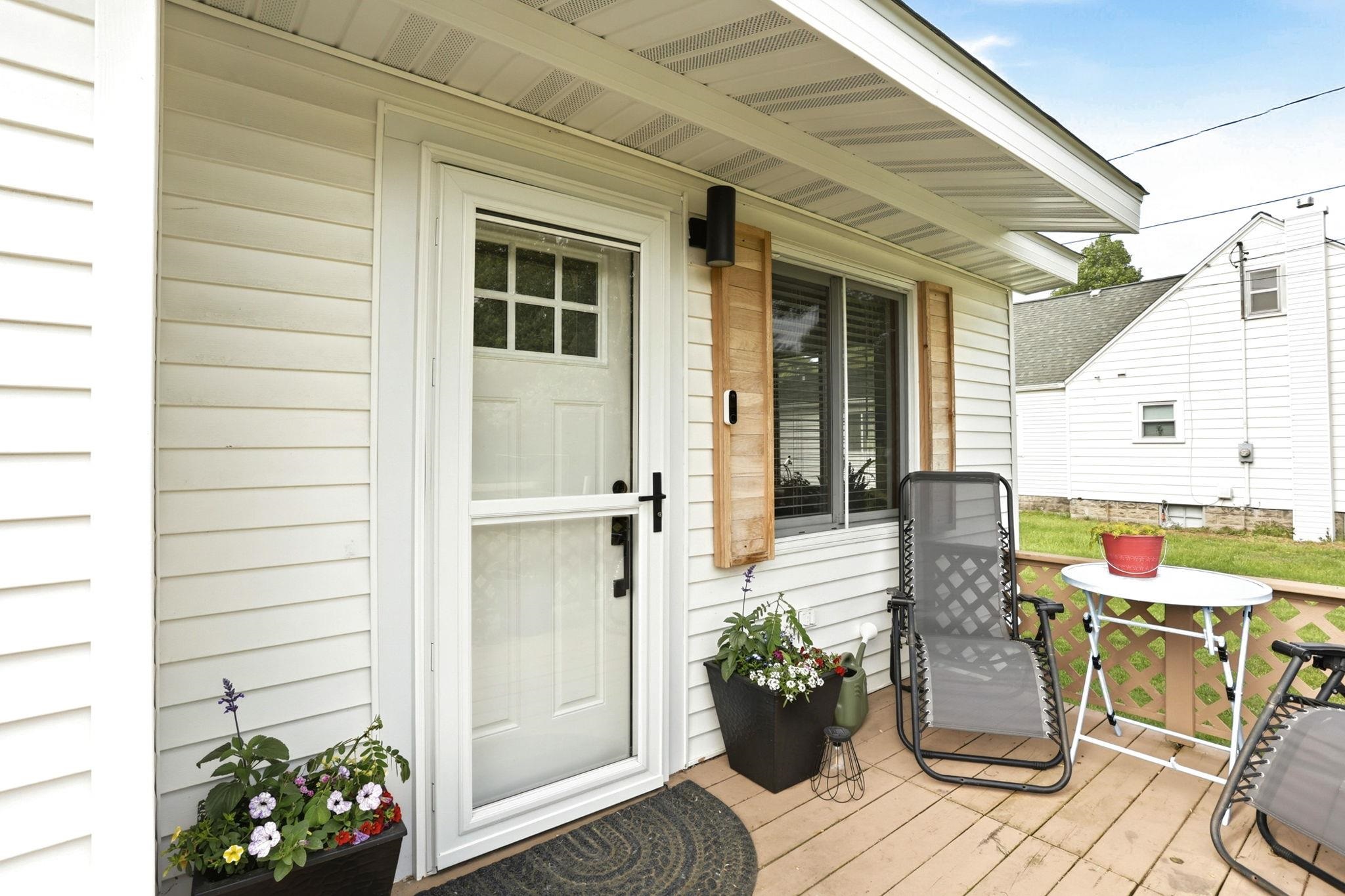 4364 Baker Road Bridgeport, MI 48722 - Photo 6 of 36
