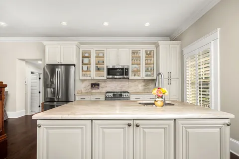 $675,000 | 512 East College Street, Murfreesboro, TN 37130