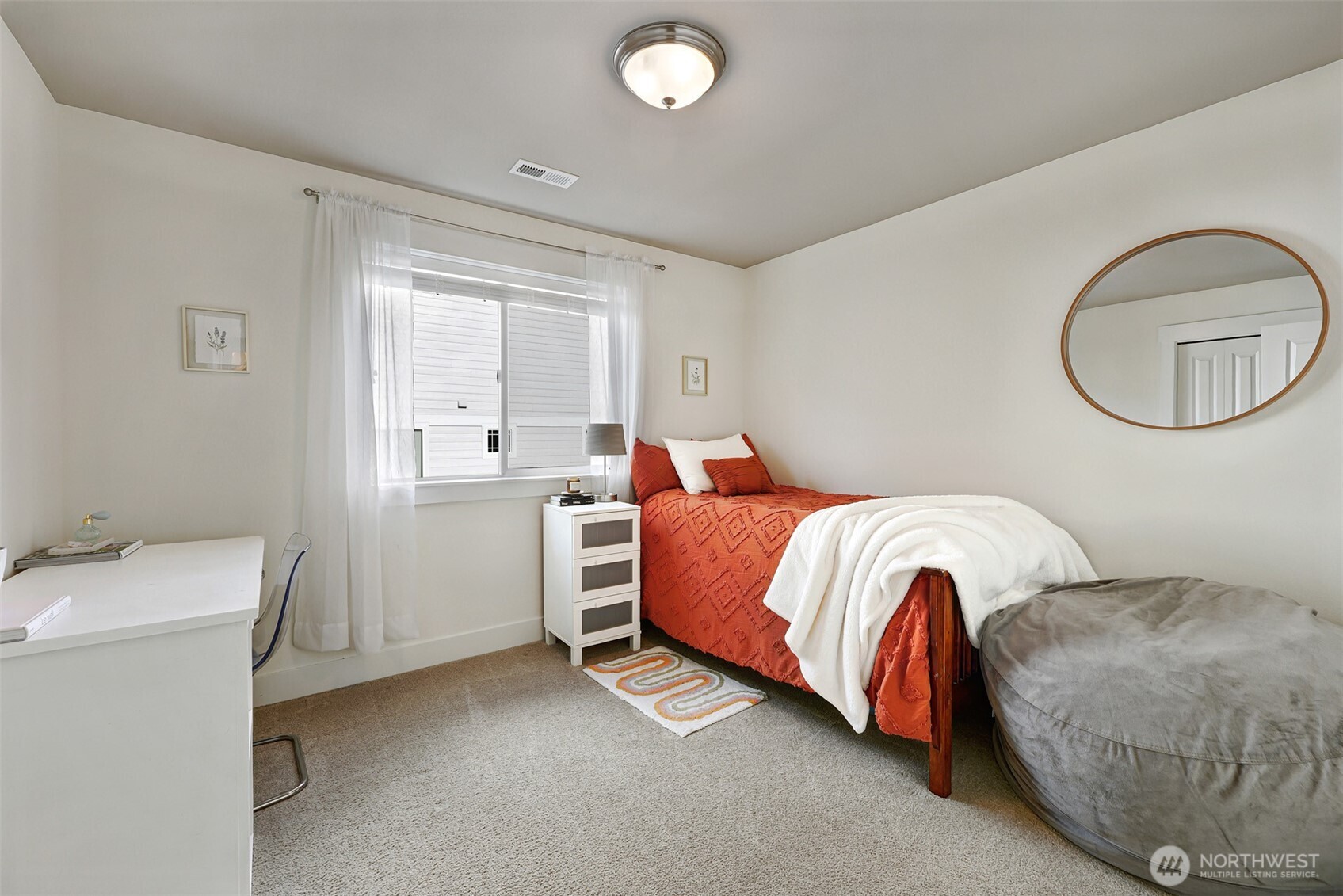 4720 Northeast 25th Street Renton, WA 98059 - Photo 25 of 40