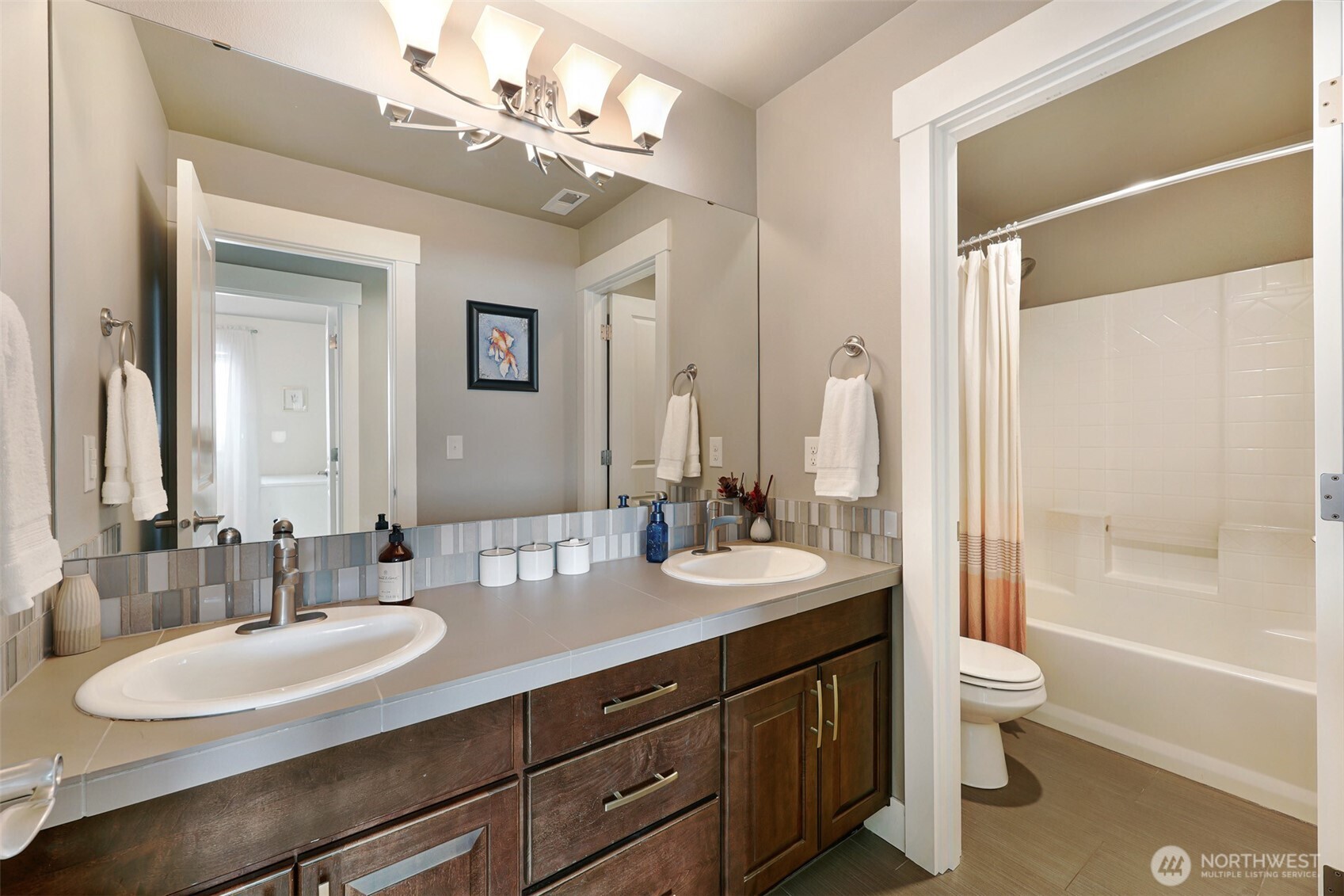 4720 Northeast 25th Street Renton, WA 98059 - Photo 28 of 40